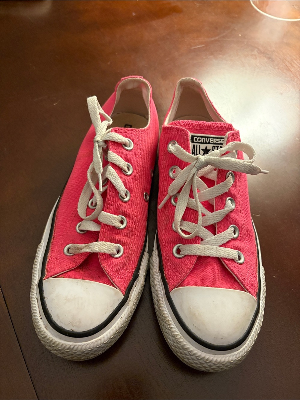 Converse Women’s Low Top Canvas Sneakers - Bright Pink
